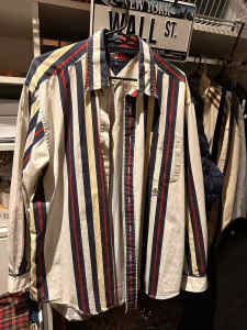 Tommy Hilfiger vintage shirt