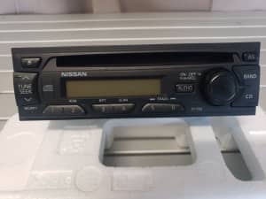Nissan Radio/CD Player 