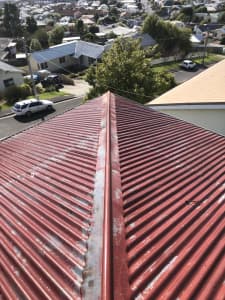 Roof painter-qualified painter 