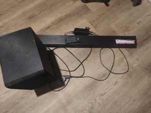 LG 2.1 300w soundbar with wireless subwoofer 