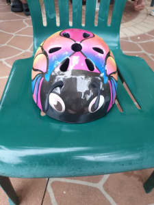 S/M childrens helmet