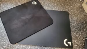 Mousepads logitech and steelseries