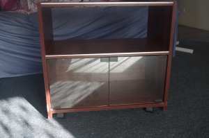 Wooden movable TV/stereo cabinet/stand/entertainment unit