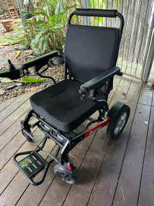Lightweight folding electric wheelchair (Brand new)