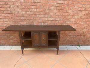 Victorian Style Hardwood Entrance/Hall/Console Table