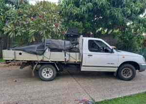 Rubbish removal, man with a ute, delivery