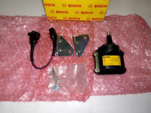 Bosch Coil to suit Ford EA-ED & EL new in box