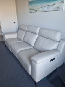 White 3 seater leather couch