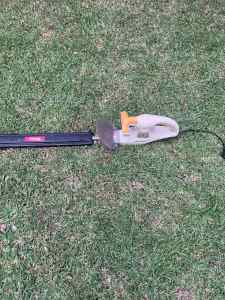 Ryobi Electric Double Action Hedge Trimmer