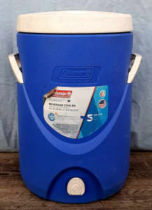 18.9L Coleman Beverage Cooler/ Water storage/ Drink Dispenser
