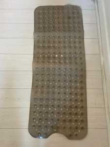 Bath plastic mat