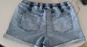 2 pair of stretch shorts size 14