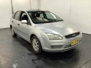 2005 Ford Focus LS CL Pure Silver 4 Speed Automatic Hatchback