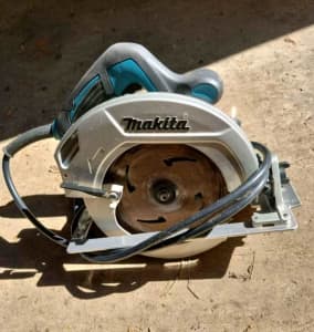 Circular Saw - Makita 185mm 1200W Corded