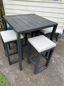 Outdoor furniture bar stool