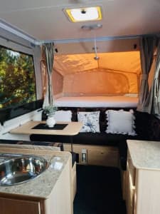 2011 Jayco Hawk camper van, caravan, camper trailer 