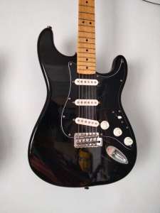 Fender Squier VM Stratocaster Guitar MIA loaded pickguard