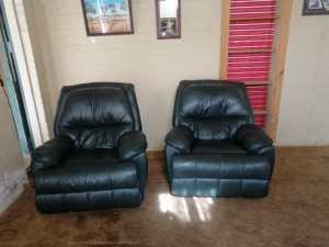 Green Leather Recliners
