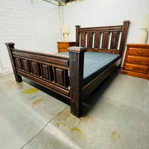 Queen bed frame Q4431 solid timber (delivery for extra)