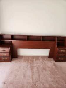 Bedhead with built-in bedside drawers