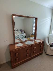 Circa 1970 Burgess bedroom suite and buffet