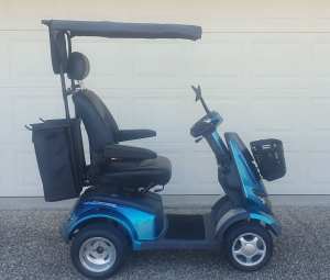 Mobility Scooter Outlander Aviator s8x LIKE NEW at Sandstone Point

