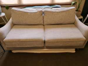 Maddox 2.5 seater sofa bed