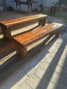 Outdoor table / benches 