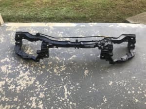 2013 Ford Focus Radiator Support Panel