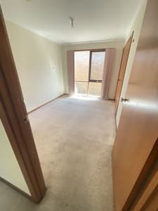 Private room for rent in Clayton
