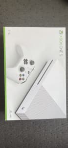 X-Box One S 1TB (Arctic White) with 2 controllers