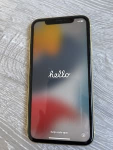 iPhone 11 - 64GB - Yellow- As new