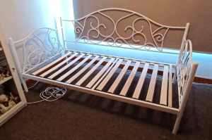 Giselle Single Day Bed & Mattress
