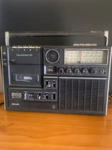 Philips 668 Radio Recorder, 2Way Speaker System