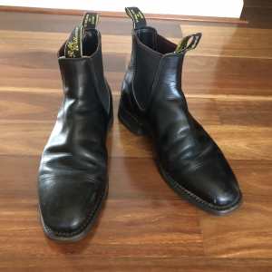 Great RM Williams black leather boots Comfort Craftsman - UNISEX