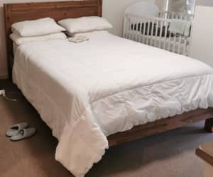 Queen bed for sale no mattress