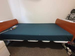 Deutscher Big Ted Floorline bed and king single mattress woundcare