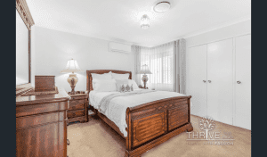 Queen Bedroom Suite, Solid Wood in excellent condition