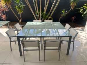 Outdoor square glass table 8 chairs