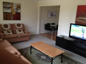 Full Furnished Bed room available in Holt