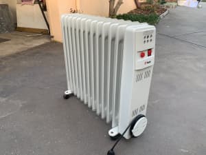 Oil-filled Electric Heater on casters VGC