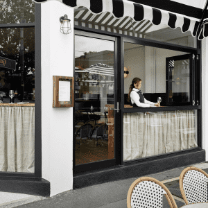 waiters / waitresses(HAWTHORN)(St-Germain wine bar )
