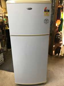 Good working clean Whirlpool 410L refrigerator freezer