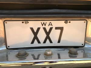 XX7  private  License Plates Holden Sandman