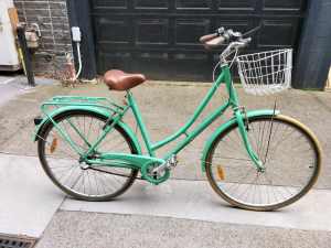 REID Ladies Deluxe Vintage Bike