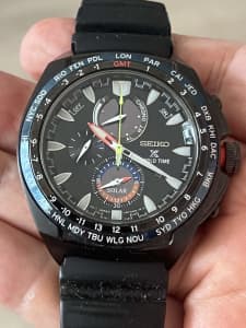 Seiko World Timer Solar watch Special Edition 45mm