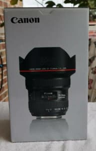 Canon EF 11-24 Lens and set filter holder and 3 sets of filters.