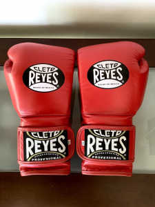 Cleto Reyes Boxing Gloves 16oz