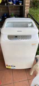 Samsung Washing Machine WA65F5S2
