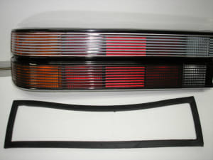 HOLDEN COMMODORE VL CALAIS TAIL LIGHT L/H new